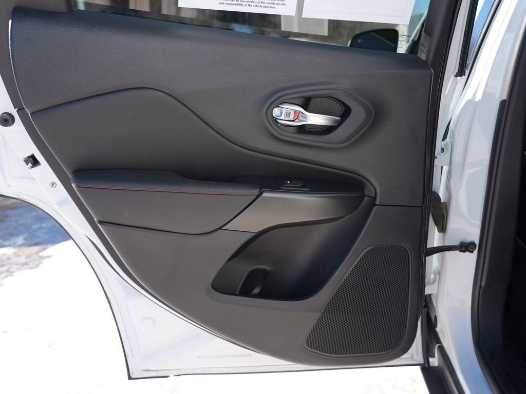 2022 Jeep Cherokee Trailhawk