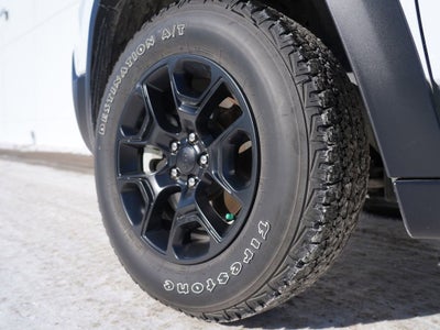 2022 Jeep Cherokee Trailhawk