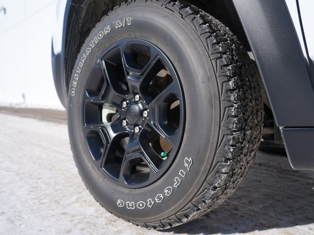 2022 Jeep Cherokee Trailhawk