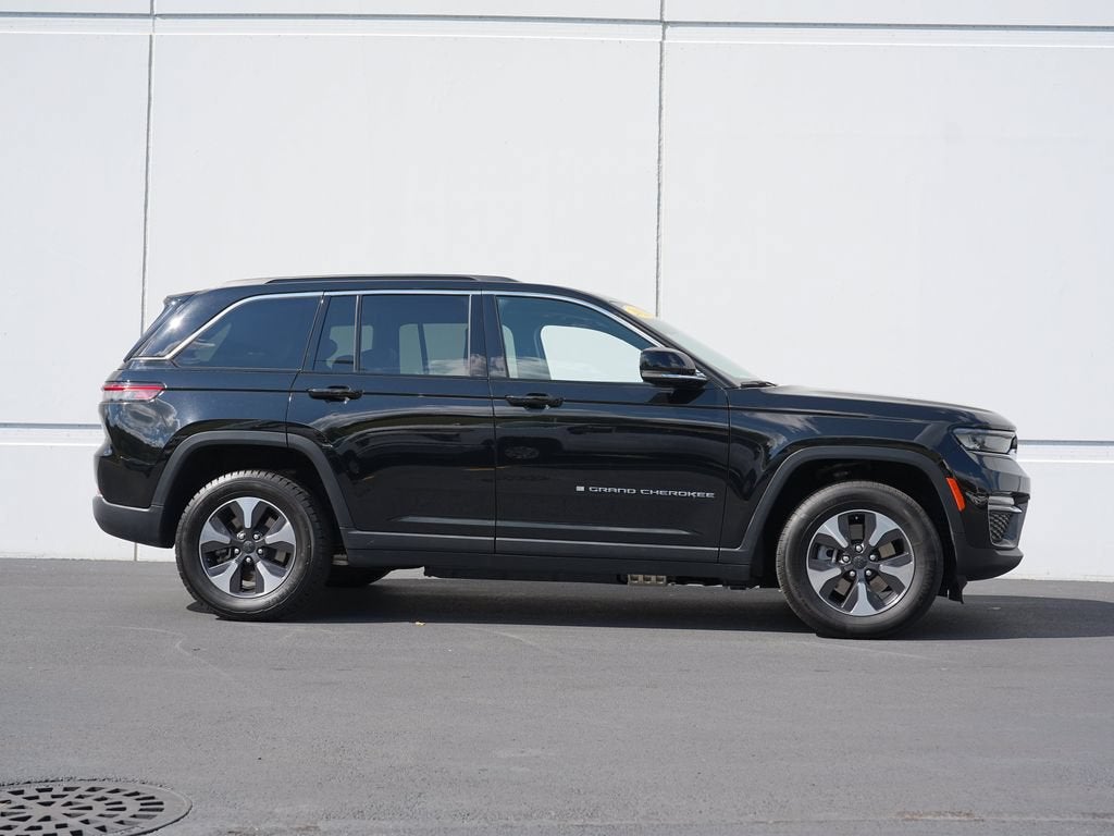 Used 2024 Jeep Grand Cherokee 4xe with VIN 1C4RJYB61RC115688 for sale in Cold Spring, Minnesota
