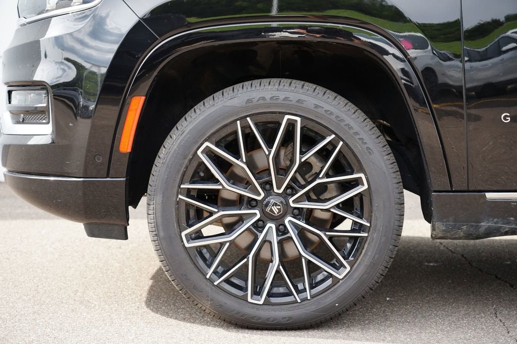 2022 Jeep Grand Wagoneer Series III