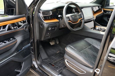 2022 Jeep Grand Wagoneer Series III