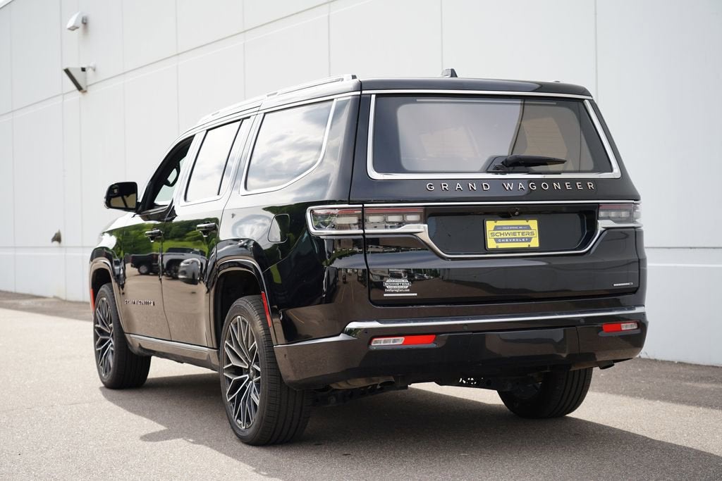 2022 Jeep Grand Wagoneer Series III