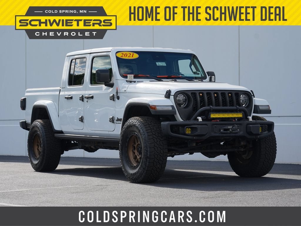 2021 Jeep Gladiator Overland's photo