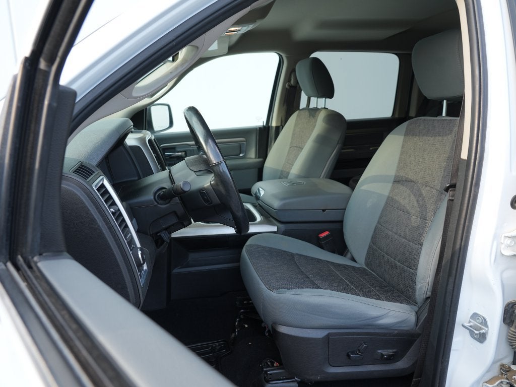 2019 RAM 1500 Classic Big Horn Crew Cab 4x4 5'7" Box