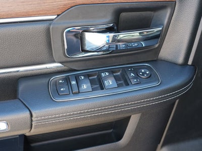 2018 RAM 1500 Laramie Crew Cab 4x4 6'4" Box
