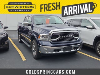 2017 RAM 1500 Laramie Crew Cab 4x4 6'4" Box