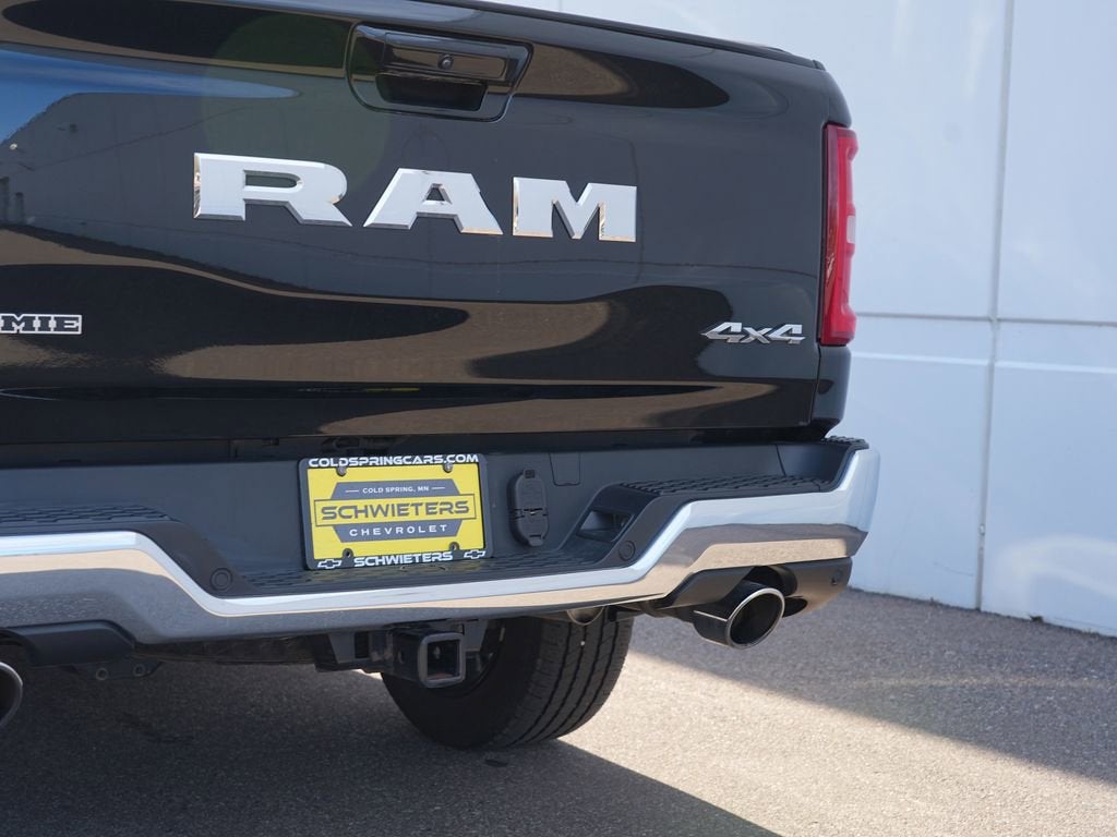 2025 RAM 1500 Laramie Crew Cab 4x4 5'7" Box