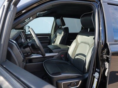 2025 RAM 1500 Laramie Crew Cab 4x4 5'7" Box