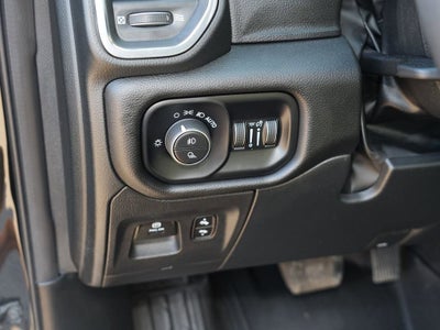 2025 RAM 1500 Laramie Crew Cab 4x4 5'7" Box