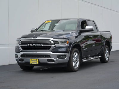 2019 RAM 1500 Laramie Crew Cab 4x4 5'7" Box