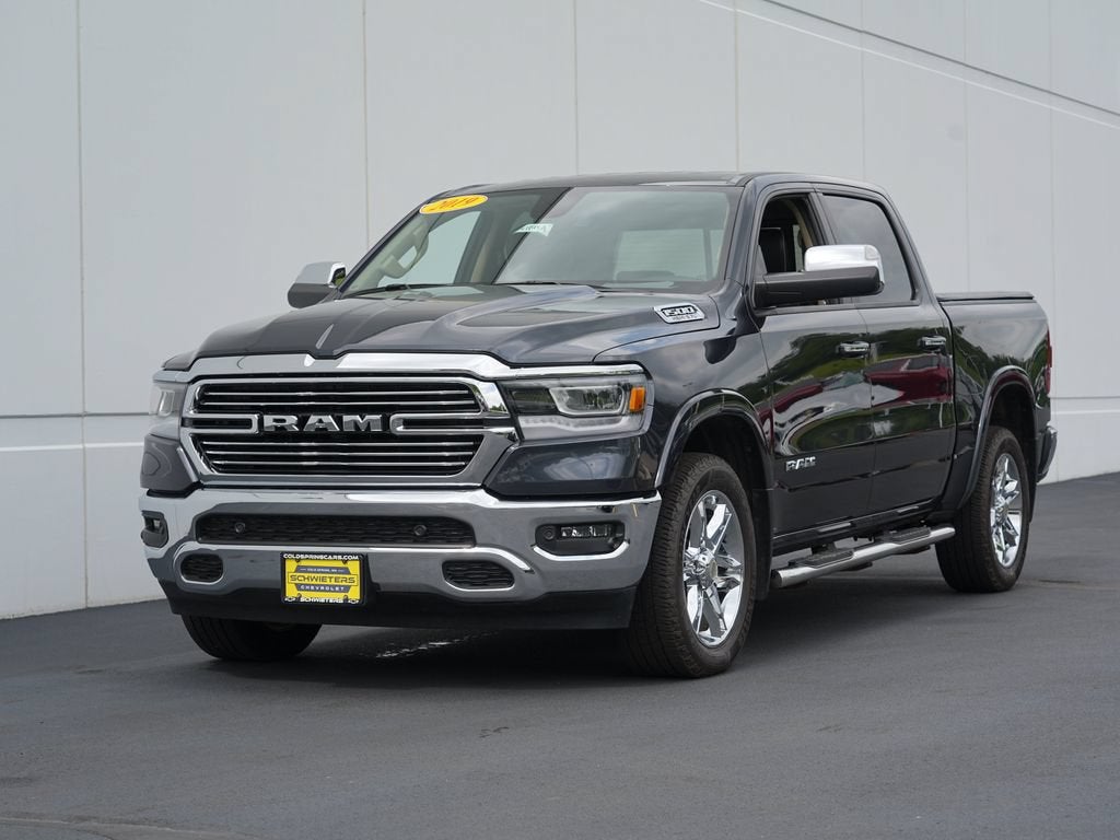2019 RAM 1500 Laramie Crew Cab 4x4 5'7" Box