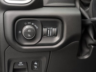 2019 RAM 1500 Laramie Crew Cab 4x4 5'7" Box
