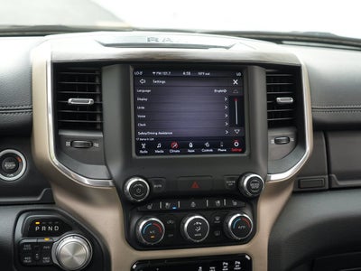 2019 RAM 1500 Laramie Crew Cab 4x4 5'7" Box