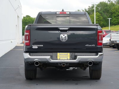 2019 RAM 1500 Laramie Crew Cab 4x4 5'7" Box