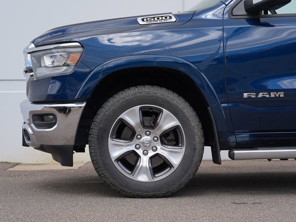 2020 RAM 1500 Laramie Crew Cab 4x4 6'4" Box
