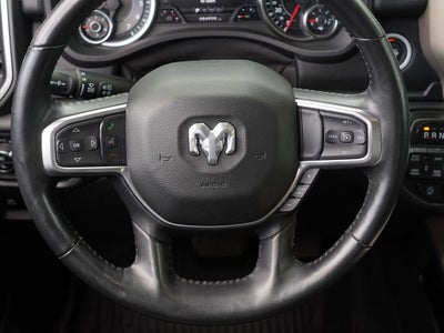 2020 RAM 1500 Laramie Crew Cab 4x4 6'4" Box