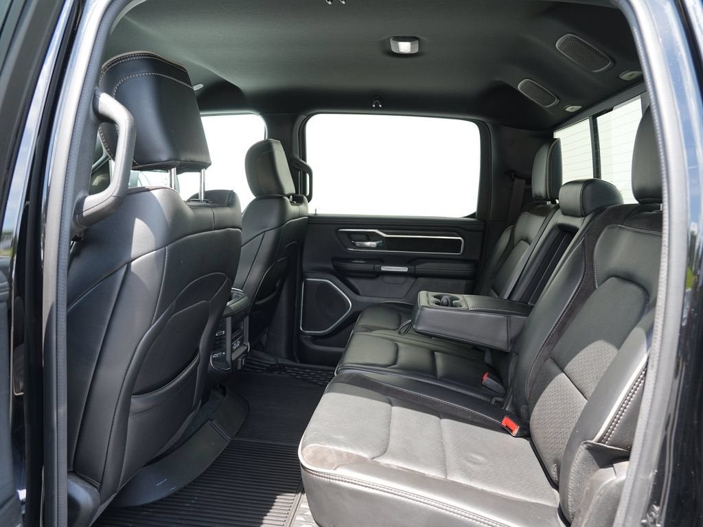 2023 RAM 1500 Laramie Crew Cab 4x4 6'4" Box