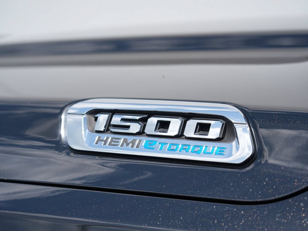 2023 RAM 1500 Laramie Crew Cab 4x4 6'4" Box
