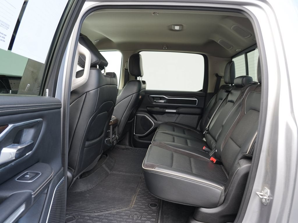 2022 RAM 1500 Laramie Crew Cab 4x4 6'4" Box