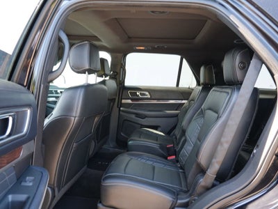 2017 Ford Explorer Platinum