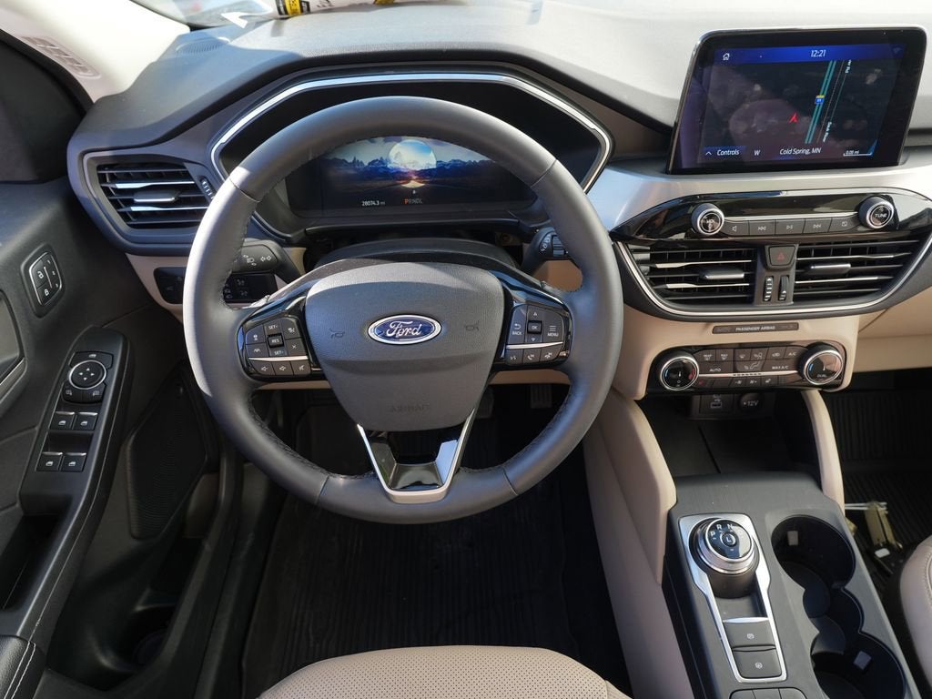 2022 Ford Escape Titanium