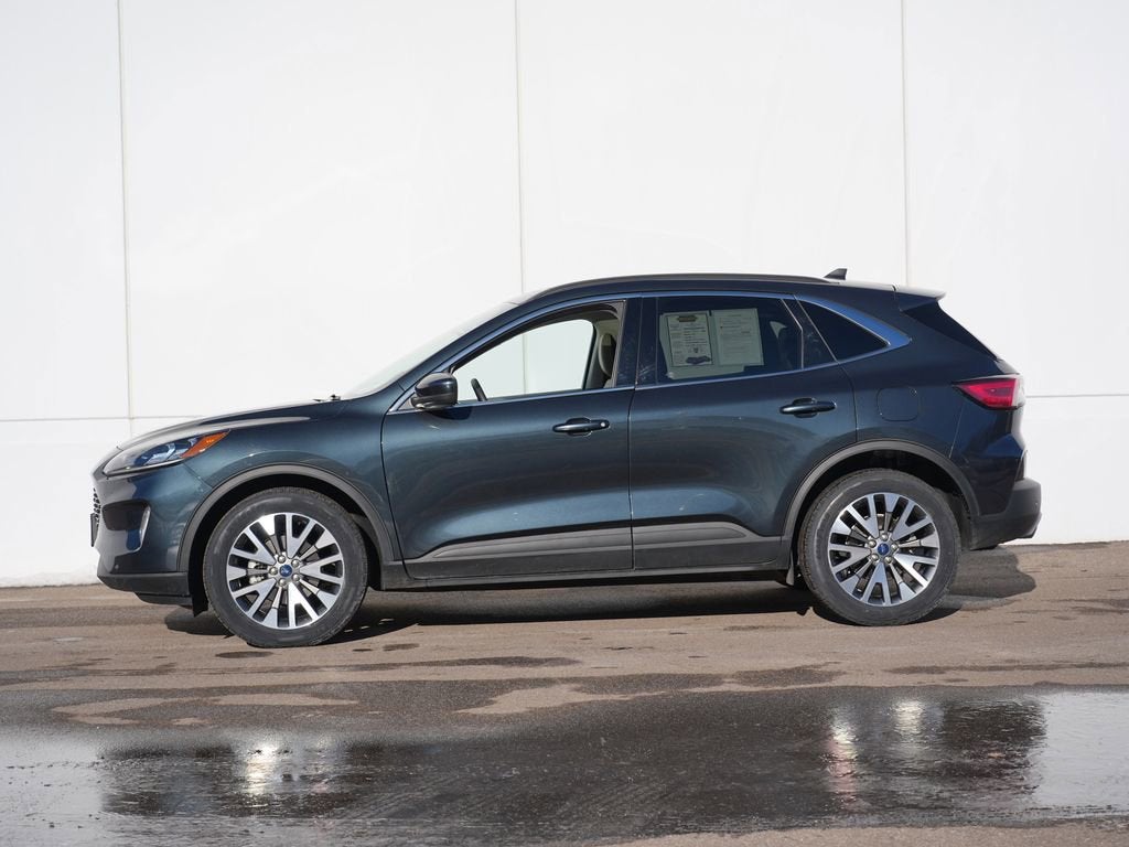 2022 Ford Escape Titanium
