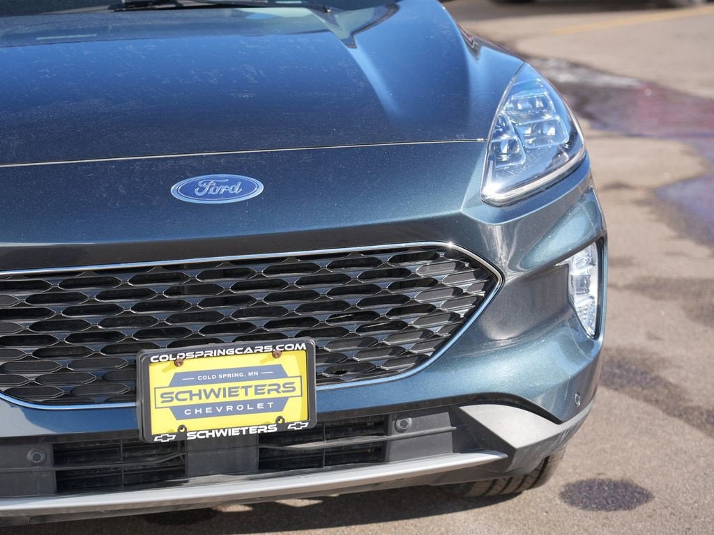 2022 Ford Escape Titanium