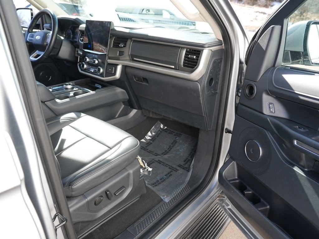 2024 Ford Expedition Max XLT