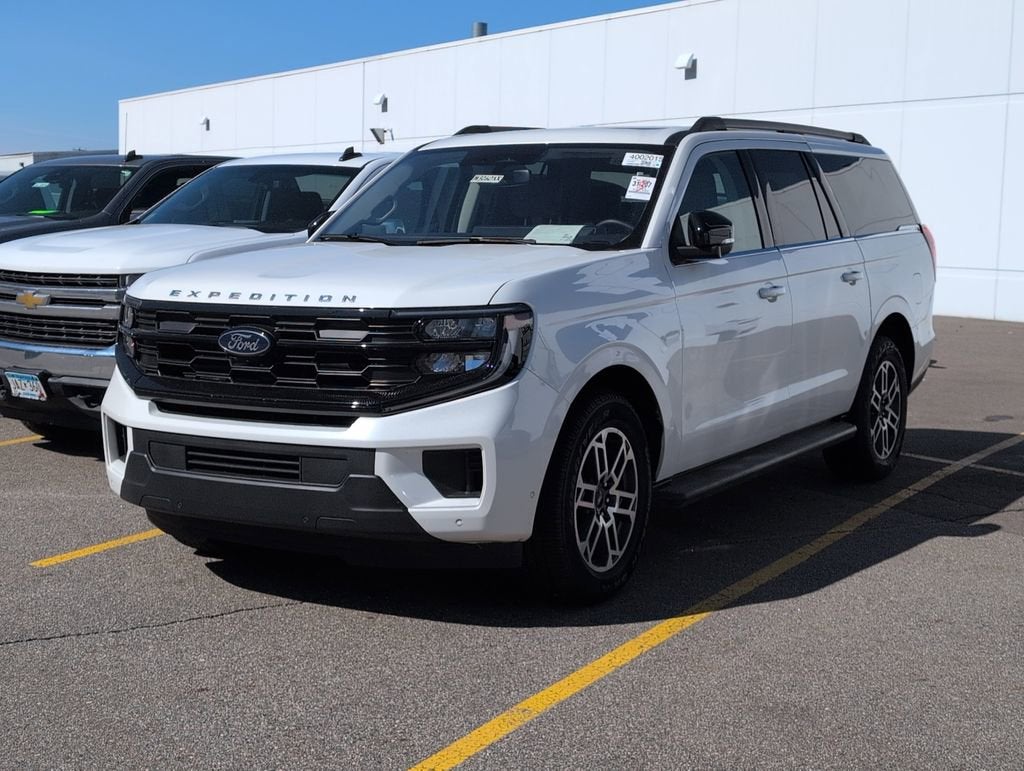 2025 Ford Expedition Max Active