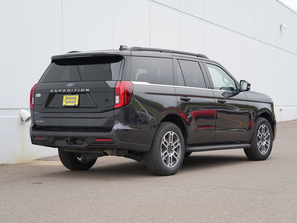 2025 Ford Expedition Active