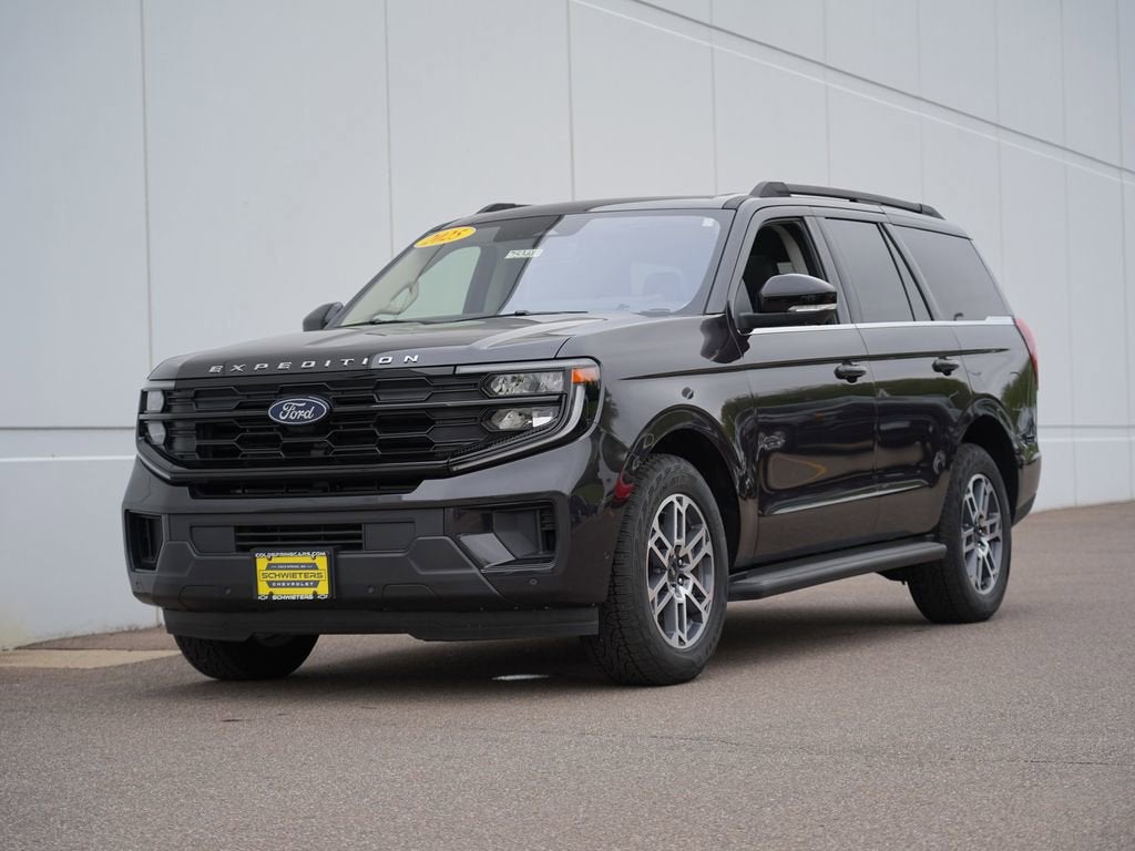 2025 Ford Expedition Active