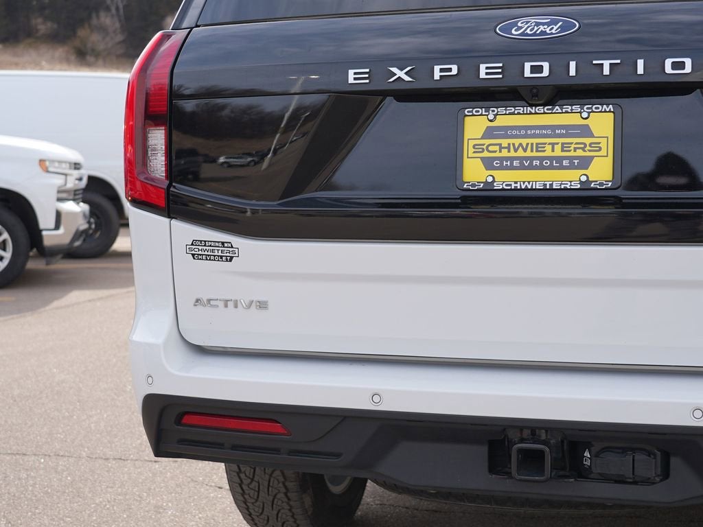 2025 Ford Expedition Active