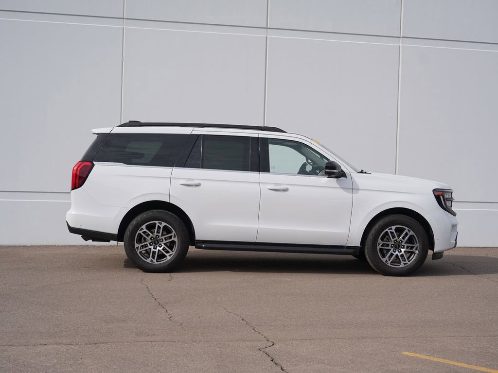 Used 2025 Ford Expedition Active with VIN 1FMJU1J83SEA29822 for sale in Cold Spring, Minnesota