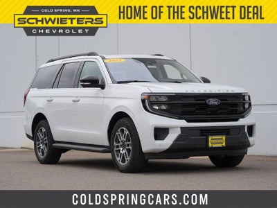 2025 Ford Expedition Active