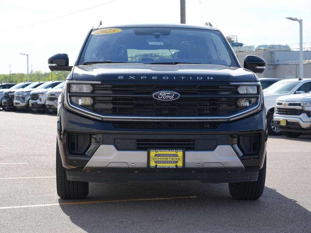 2025 Ford Expedition Platinum