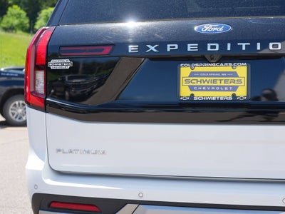 2025 Ford Expedition Platinum