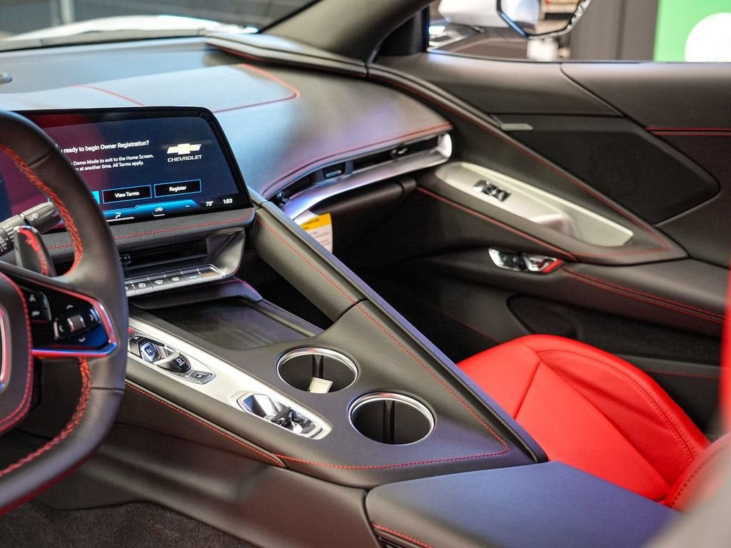 2027 Chevrolet Corvette 1LT - Photo 16