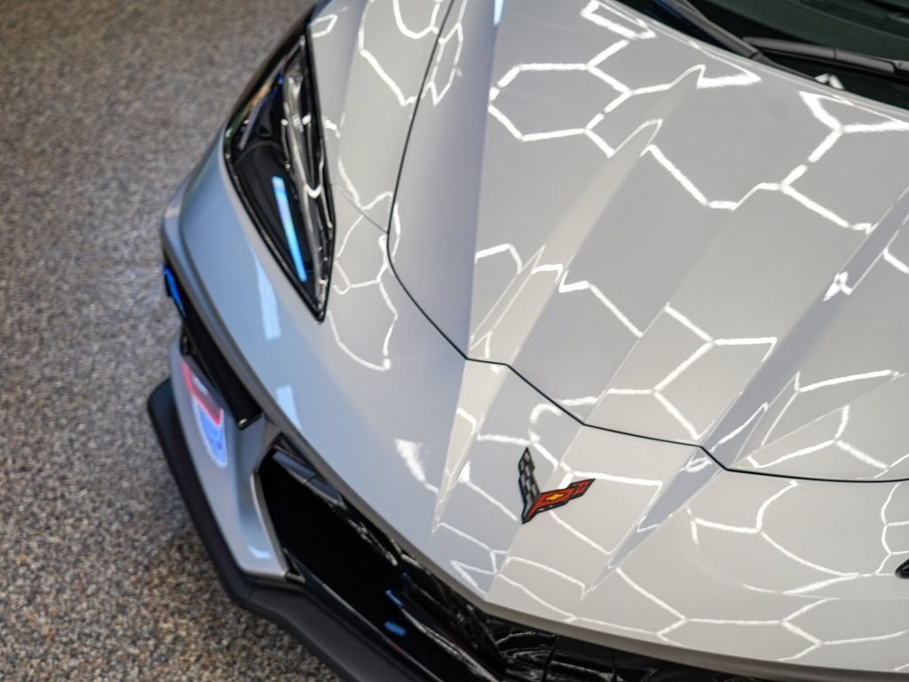 2027 Chevrolet Corvette 1LT - Photo 9