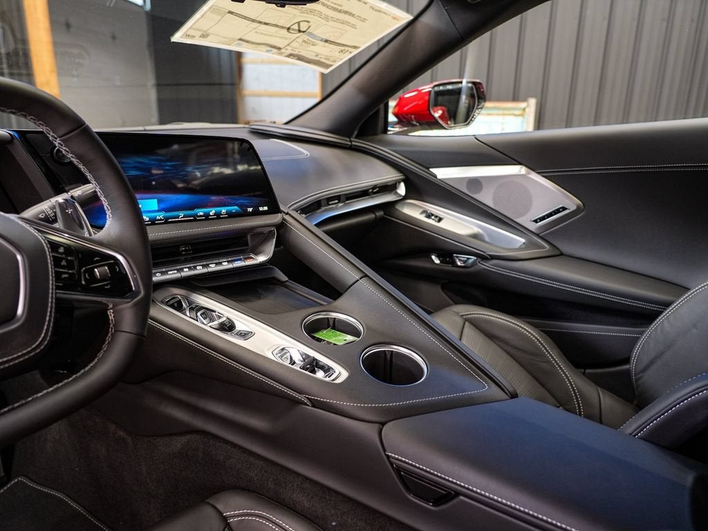 2027 Chevrolet Corvette Stingray 2LT