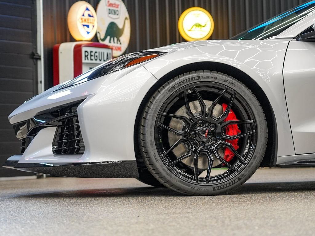 2027 Chevrolet Corvette Z06 2LZ