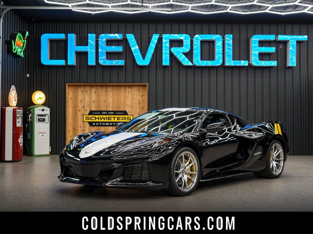 2027 Chevrolet Corvette Grand Sport 2LT