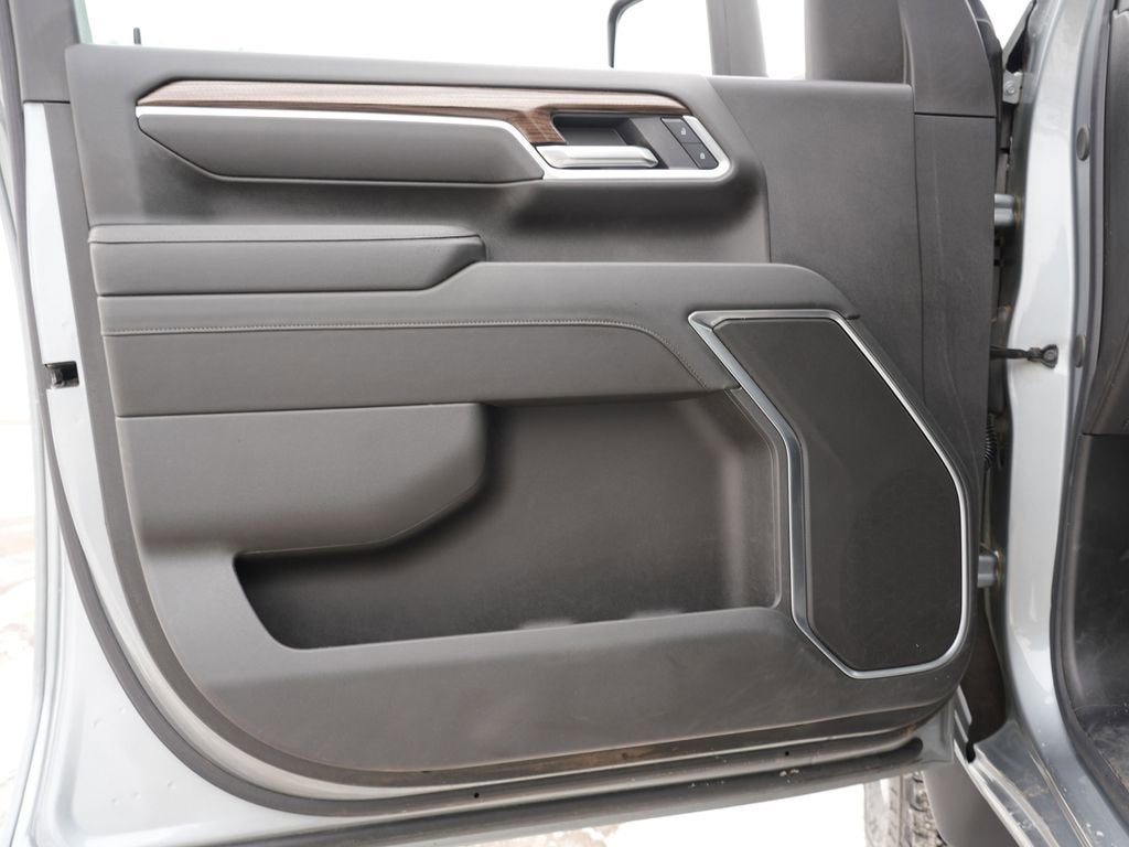 2025 Chevrolet Silverado 3500 HD LT