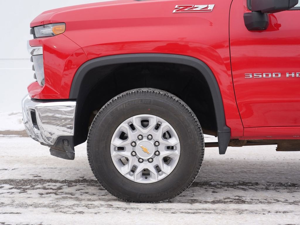 2025 Chevrolet Silverado 3500 HD LT