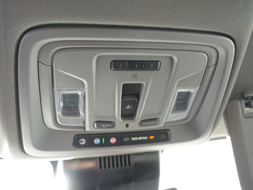 2025 Chevrolet Silverado 3500 HD LTZ