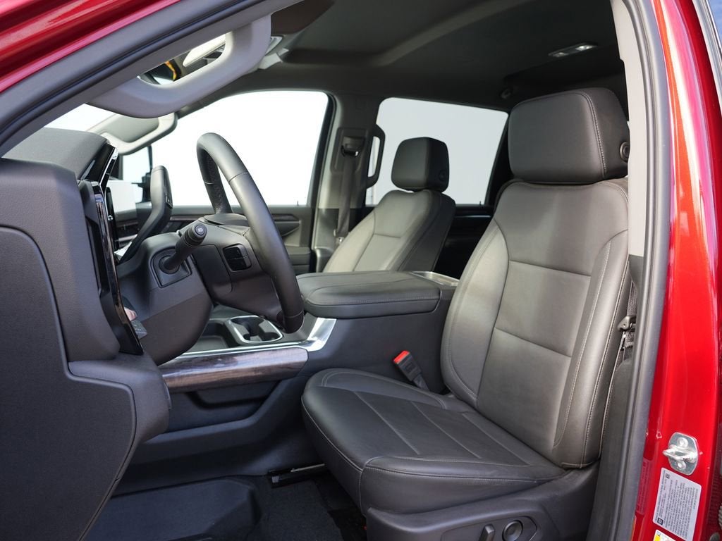 2025 Chevrolet Silverado 3500 HD LTZ