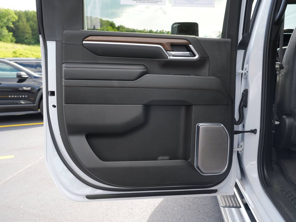 2025 Chevrolet Silverado 3500 HD High Country