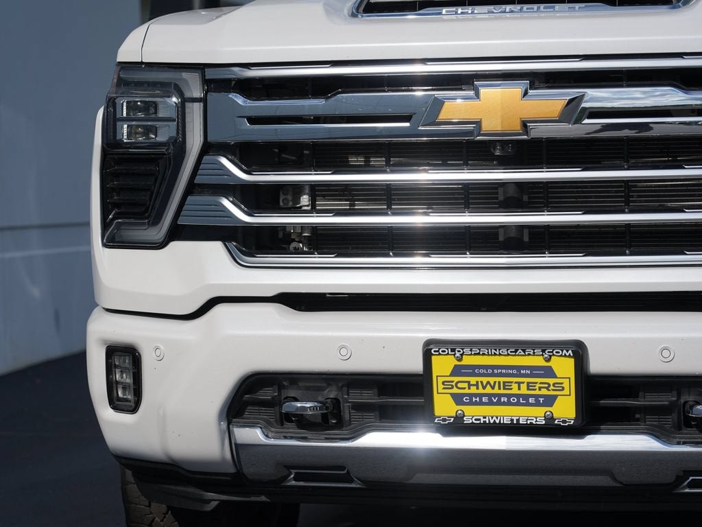 2025 Chevrolet Silverado 3500 HD High Country
