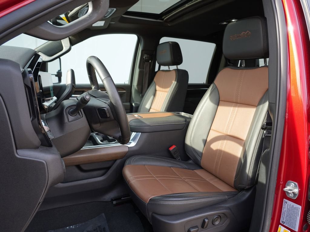 2025 Chevrolet Silverado 3500 HD High Country