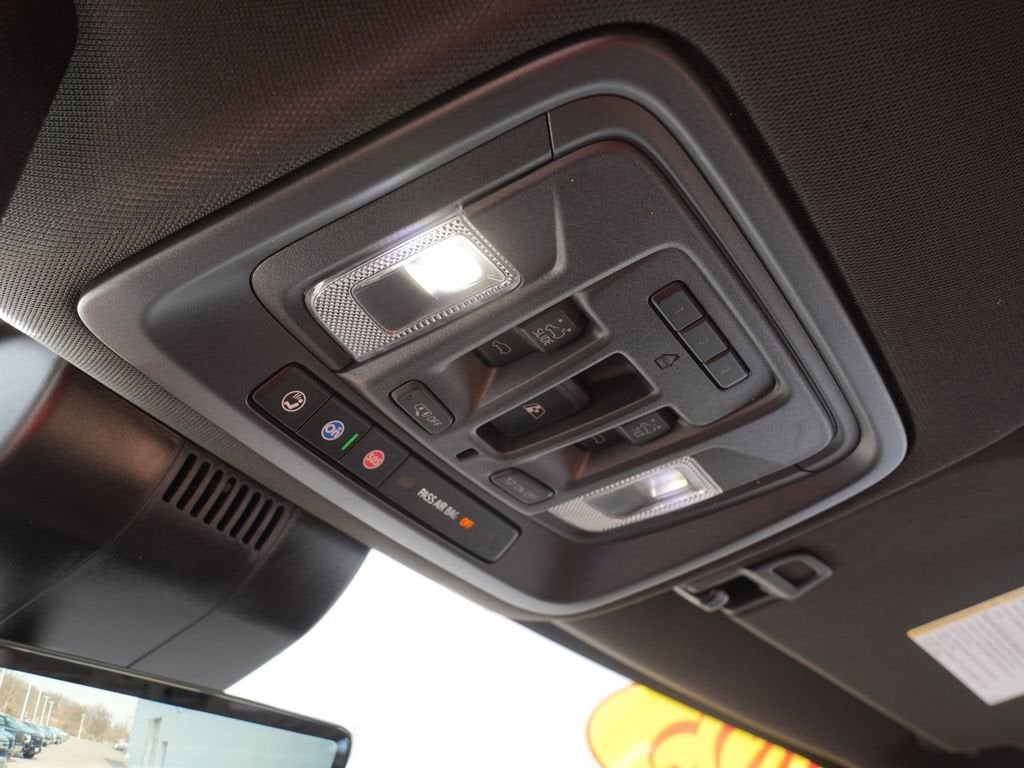 2025 Chevrolet Silverado 3500 HD High Country